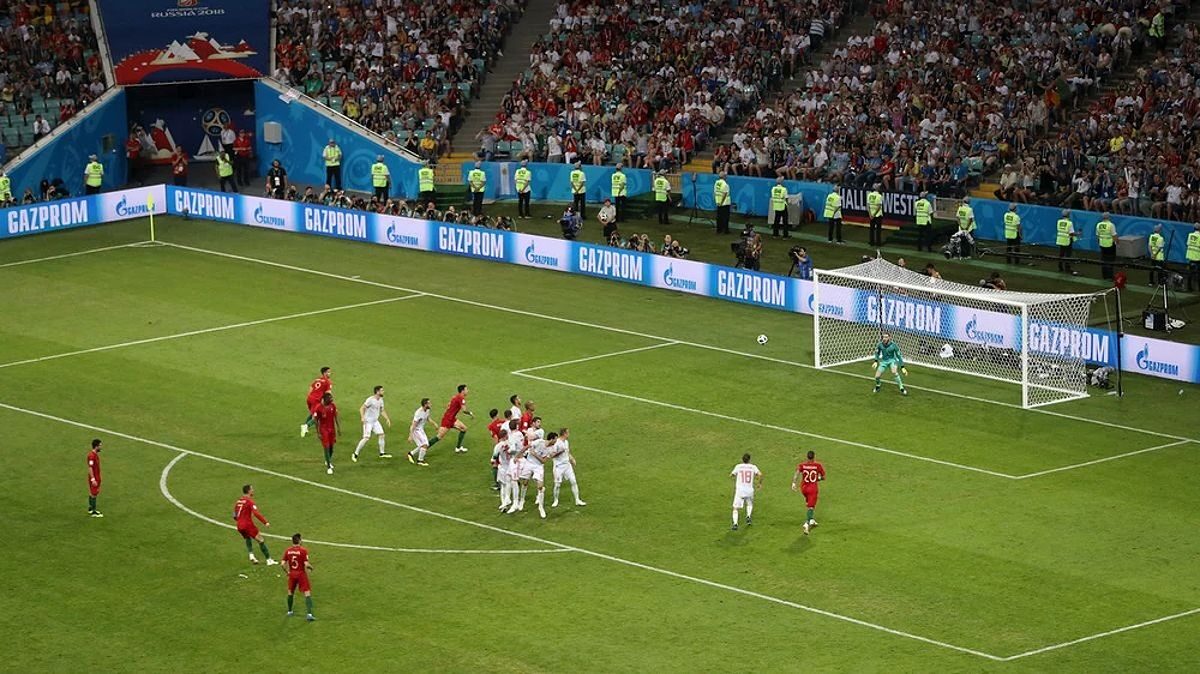 Cú sút phạt của Ronaldo