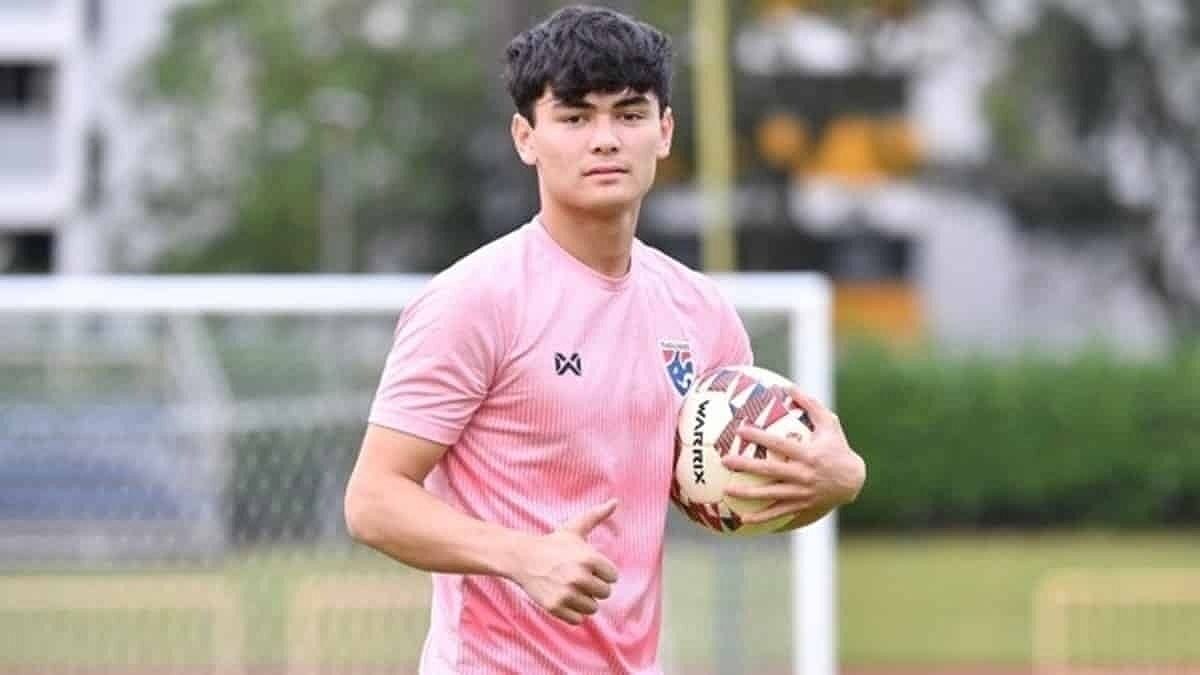 Pansa Hemviboon trong trận đấu