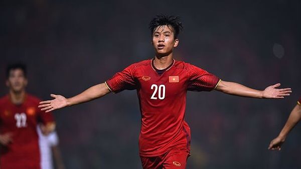 Văn Đức ghi bàn tại AFF Cup 2018