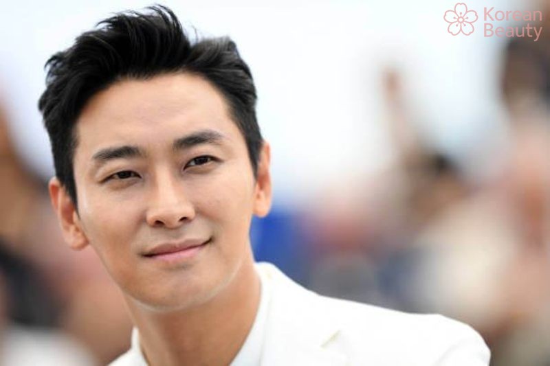 Tướng lông mày đàn ông dày và mỏng khác nhau có ý nghĩa gì trong tướng số