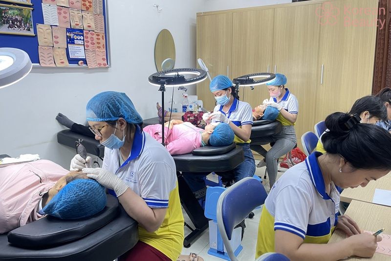 Cơ hội việc làm sau khi kết thúc khóa học phun xăm như thế nào?