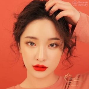 Những đối tượng phù hợp để thực hiện phun môi màu đỏ cam